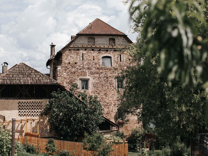 Ansitz Montani | Appartements in Südtirol mit Geschichte Ansitz Montani | Appartements in Südtirol mit Geschichte